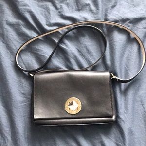 Black kate spade crossbody